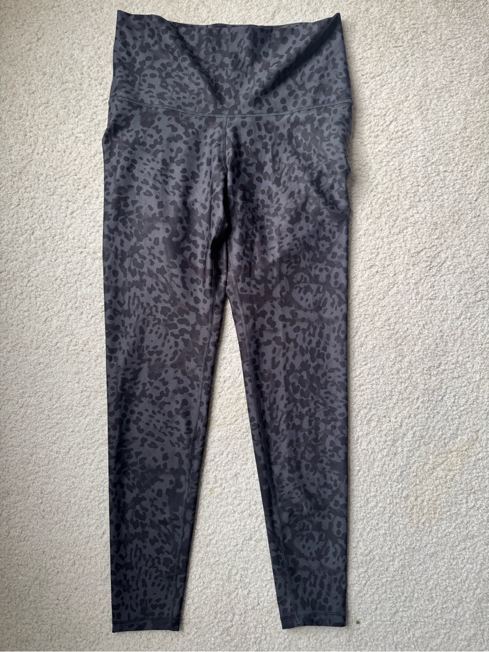 Old Navy Charcoal & Black Leopard High-Waist Leggings